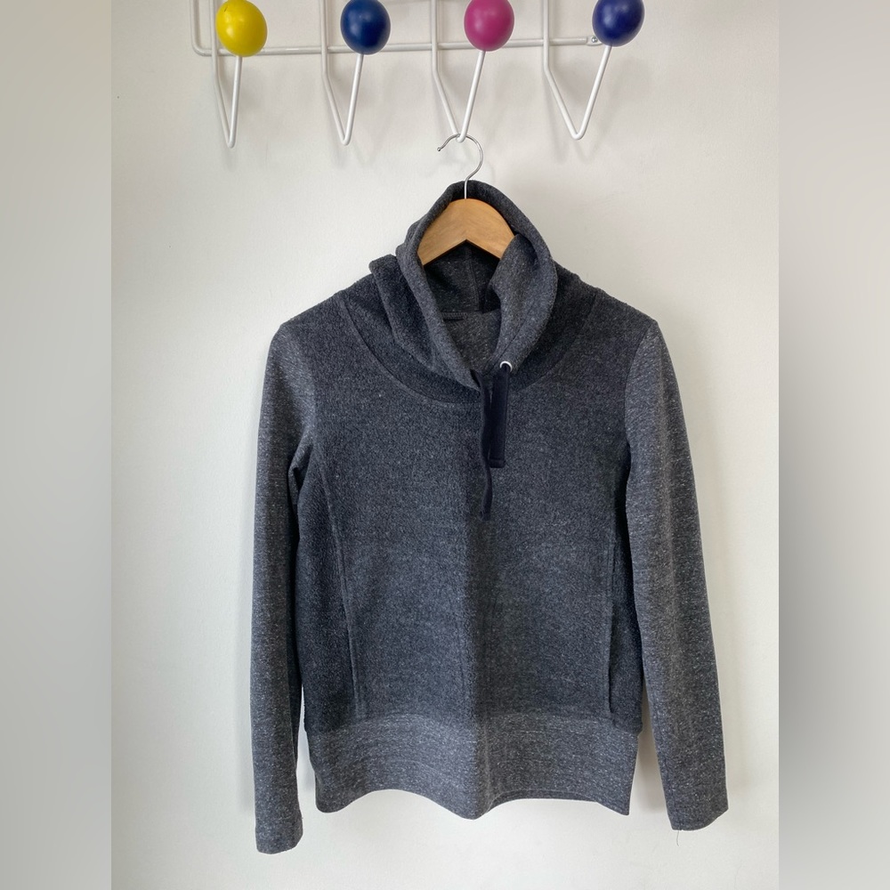 ALO Wide turtle neck sweatshirt
